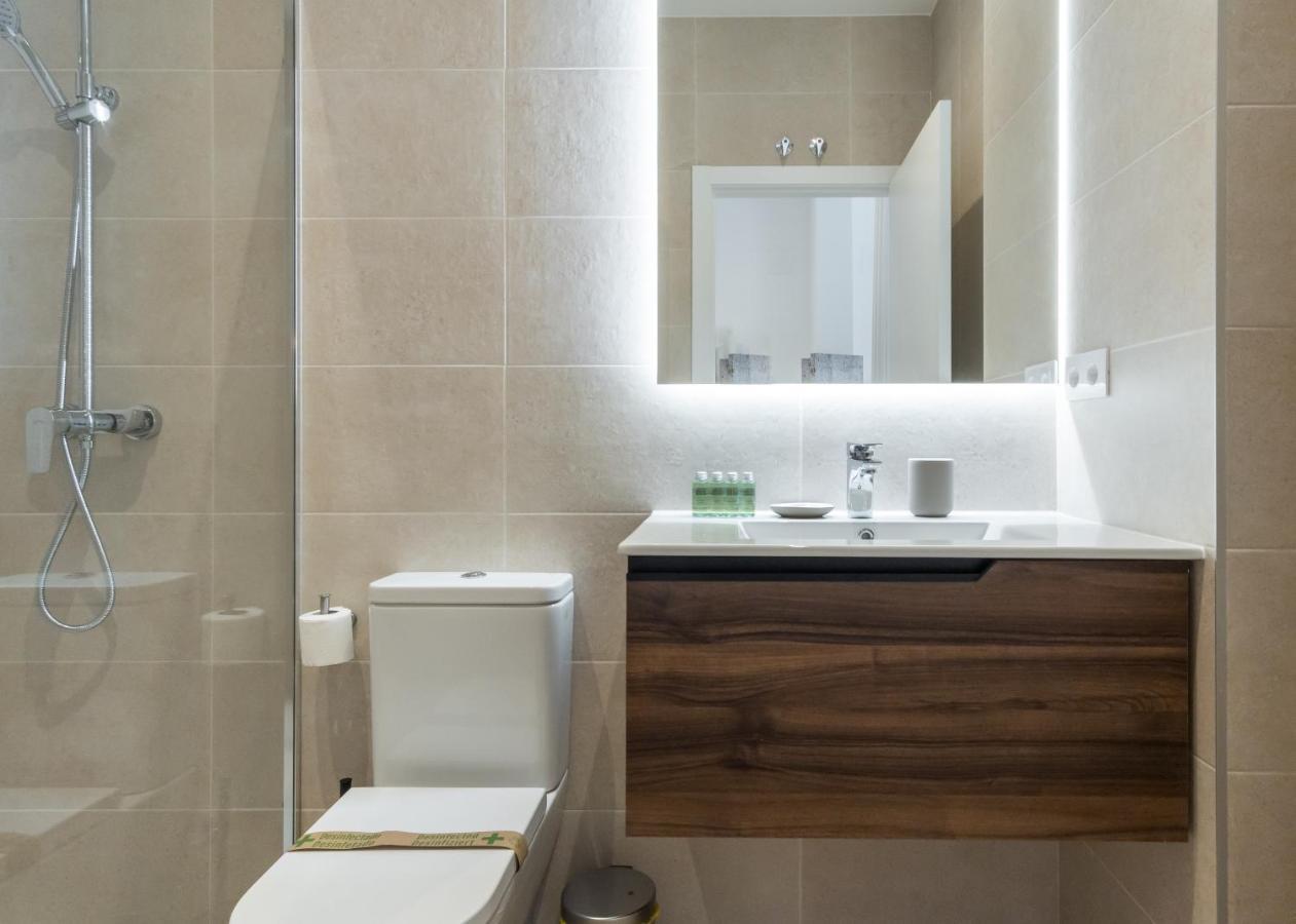 Modern And Bright- 2 Bd 2 Bth - Center Apartamento Madri Exterior foto