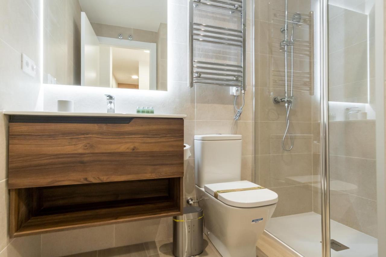 Modern And Bright- 2 Bd 2 Bth - Center Apartamento Madri Exterior foto